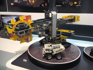 Illustration for article titled Intel about this year's LEGO Technic sets